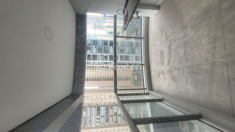 Image 2 - 897051