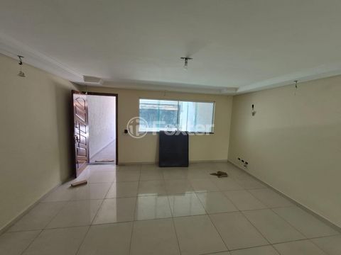 Image 1 - 897305