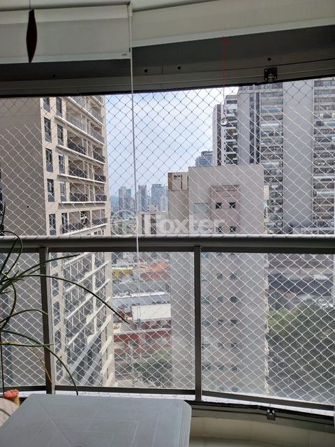 Image 6 - 897346