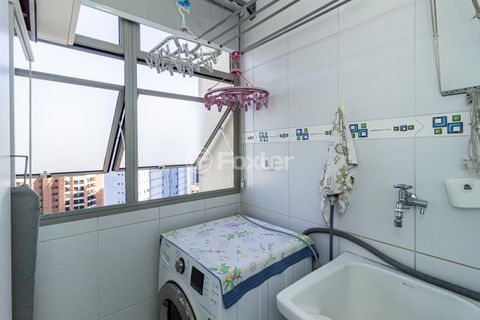 Image 9 - 897373