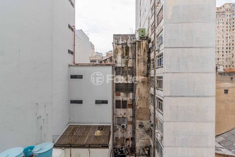 Image 13 - 897374