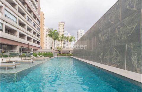 Image 8 - 897424