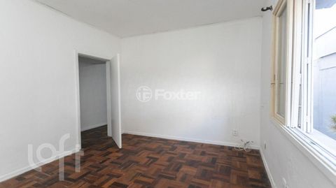 Image 8 - 897426