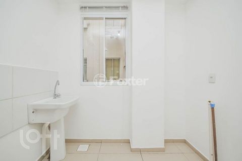 Image 18 - 897433