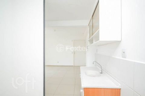 Image 9 - 897433