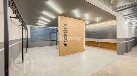 Image 3 - 897456