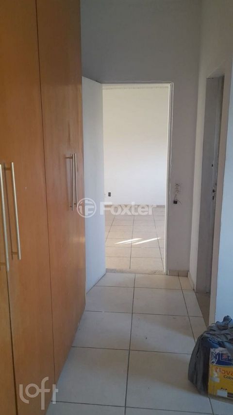 Image 7 - 897460