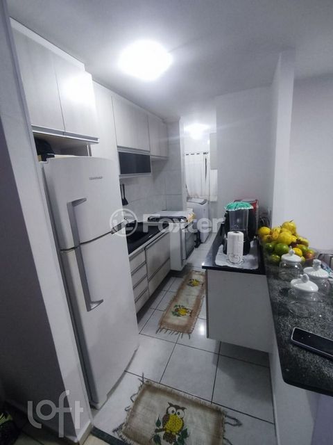 Image 6 - 897468