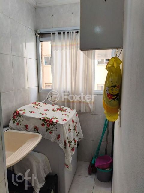Image 9 - 897468