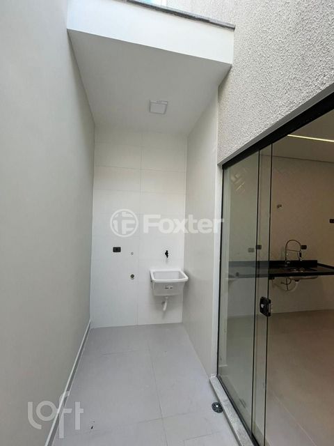 Image 3 - 897476