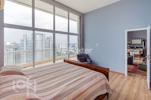 Image 7 - 897483