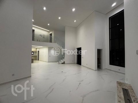 Image 6 - 897485