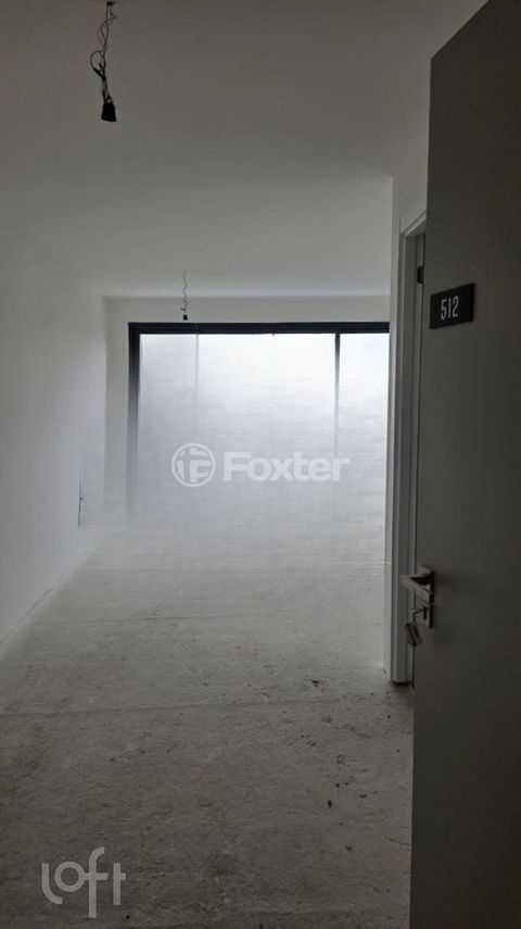 Image 3 - 897495