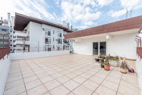 Image 7 - 897530
