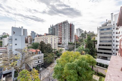 Image 10 - 897530