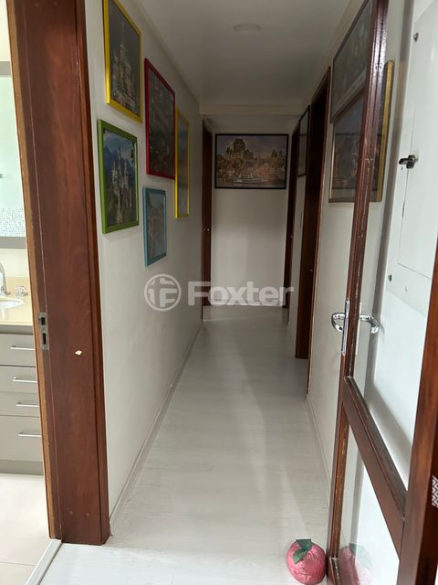 Image 7 - 897530