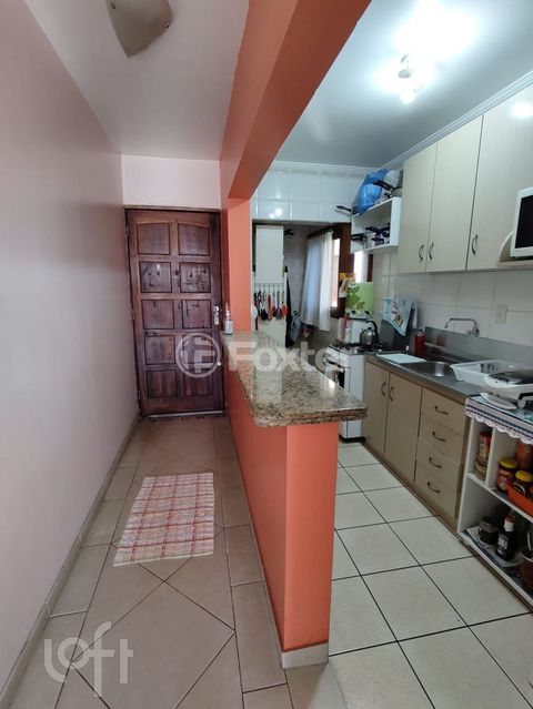 Image 11 - 897536