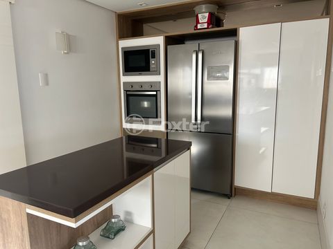 Image 7 - 897561