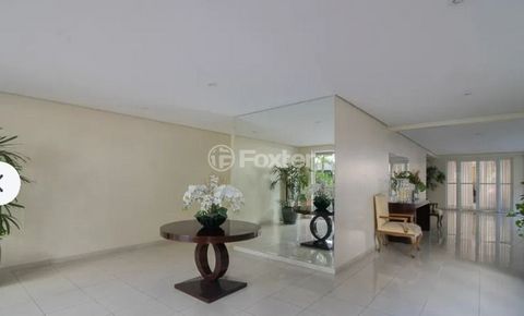 Image 6 - 897611