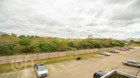 Image 9 - 897621