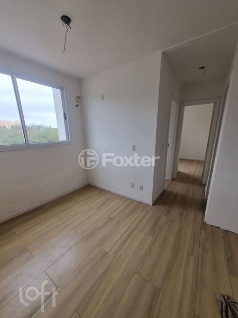 Image 7 - 897621
