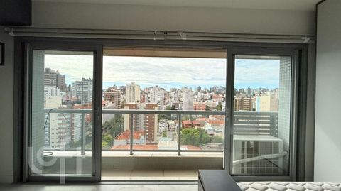 Image 5 - 897636