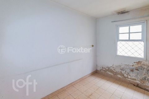 Image 19 - 897651