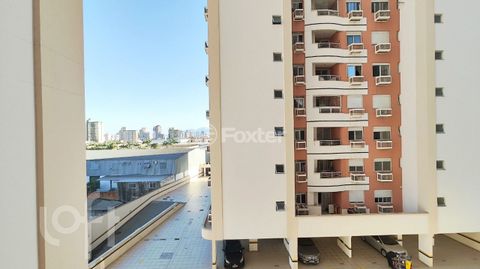 Image 11 - 897662