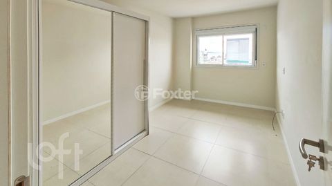 Image 11 - 897668