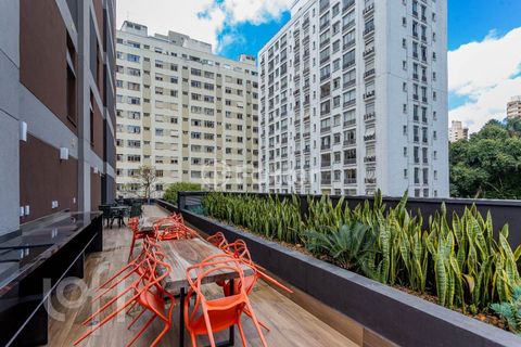 Image 19 - 897679