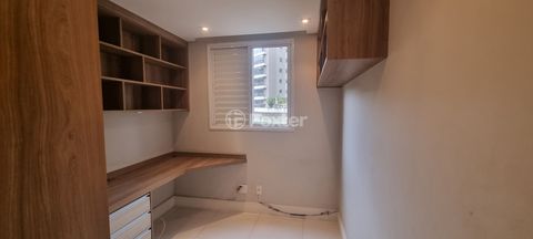 Image 8 - 897688