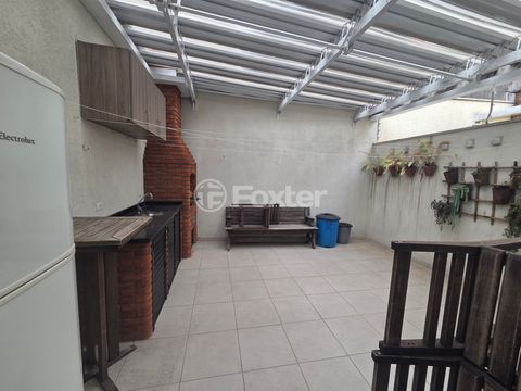 Image 11 - 897707