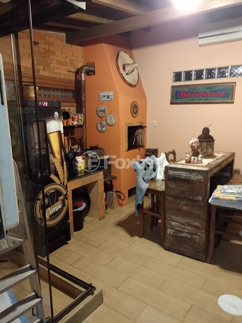 Image 3 - 897761