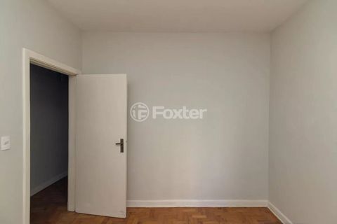 Image 10 - 897784