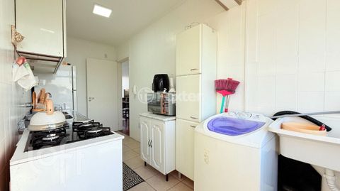 Image 7 - 897793
