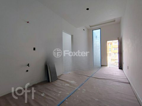Image 4 - 897795
