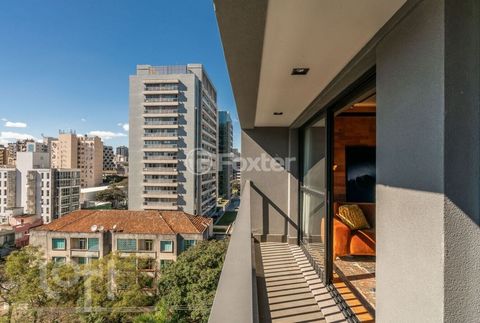 Image 9 - 897809