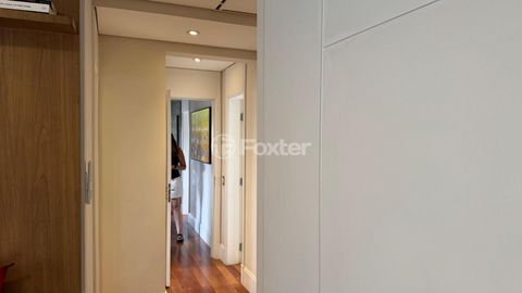 Image 14 - 897815