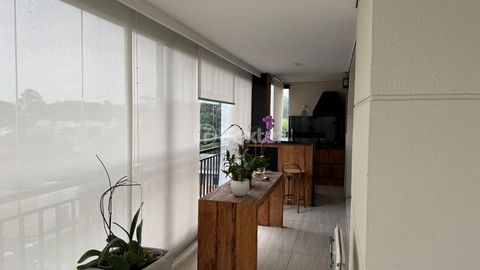Image 11 - 897815