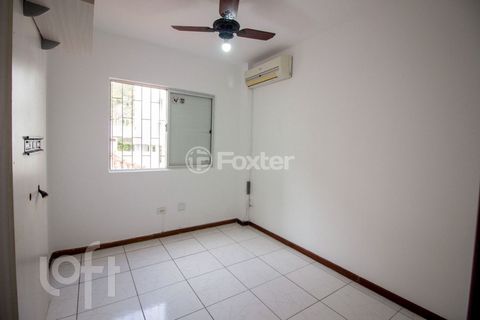 Image 9 - 897838