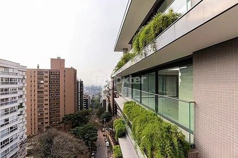 Image 1 - 897930