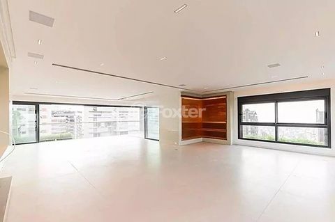 Image 3 - 897930