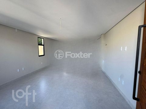 Image 7 - 897932