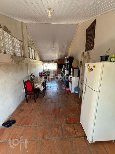Image 1 - 897934