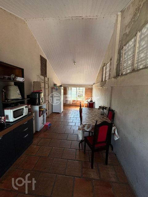 Image 2 - 897934