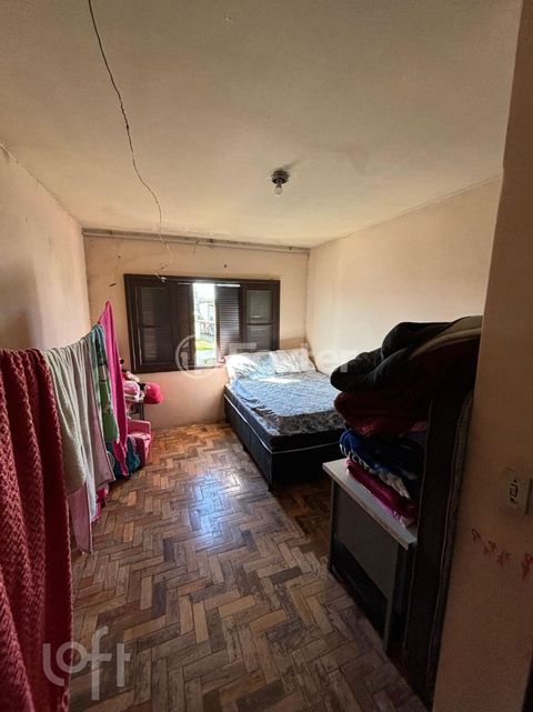 Image 7 - 897934