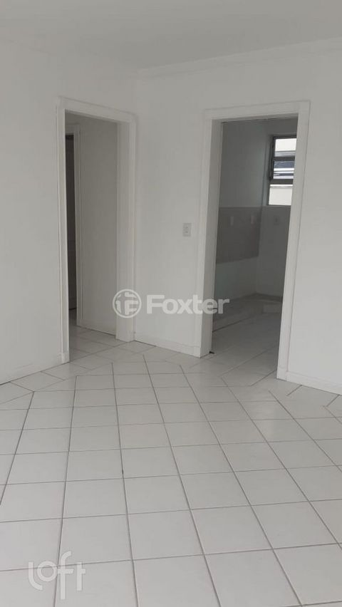 Image 4 - 897955