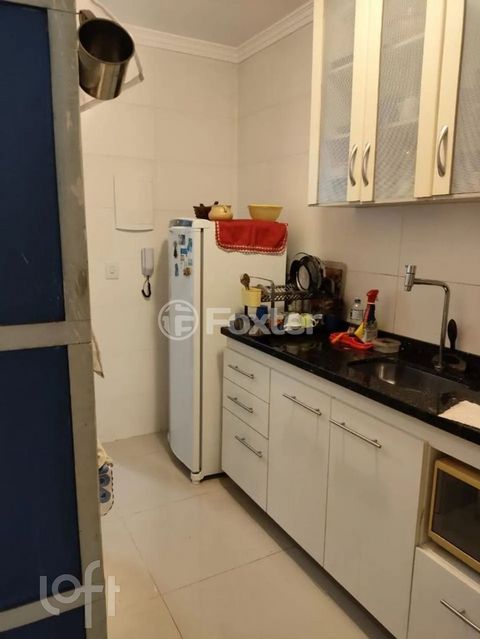 Image 4 - 897964