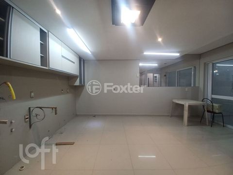 Image 4 - 897972