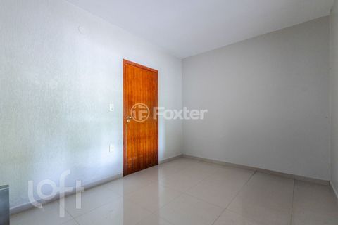 Image 11 - 897972